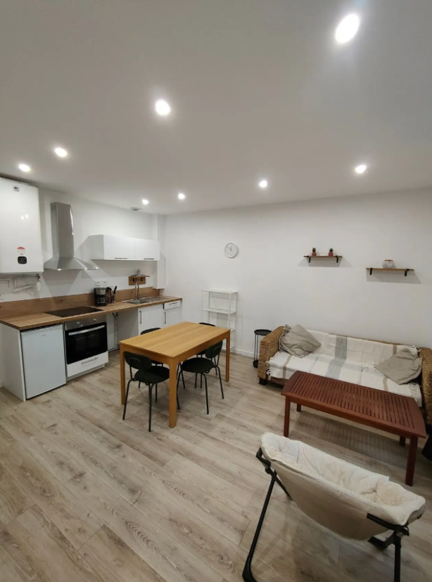 Appartement, meublé, 1 pièce, 35m² à Quimper (29000) — photo 2