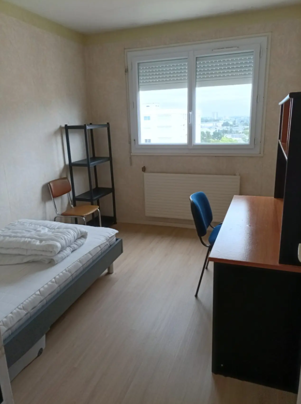 Appartement, meublé, 5 pièces, 77m² à Angers (49000) — photo 2