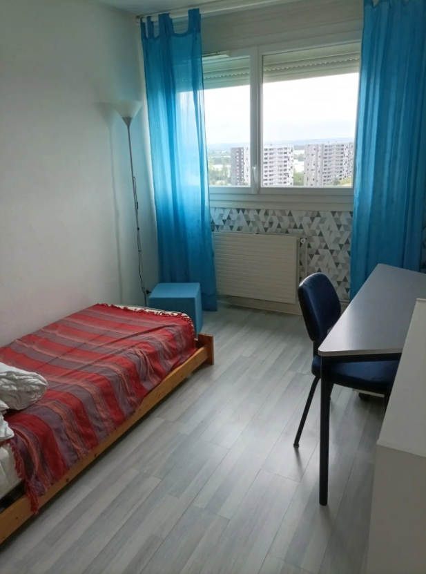 Appartement, meublé, 5 pièces, 77m² à Angers (49000) — photo 4