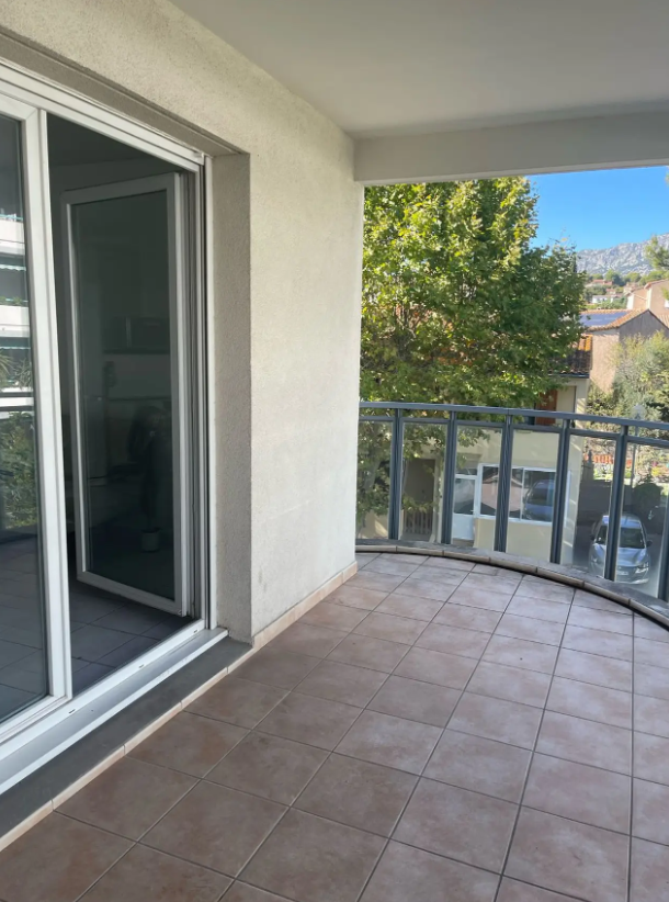 Appartement, meublé, 2 pièces, 45m² à La Garde (83130) — photo 2