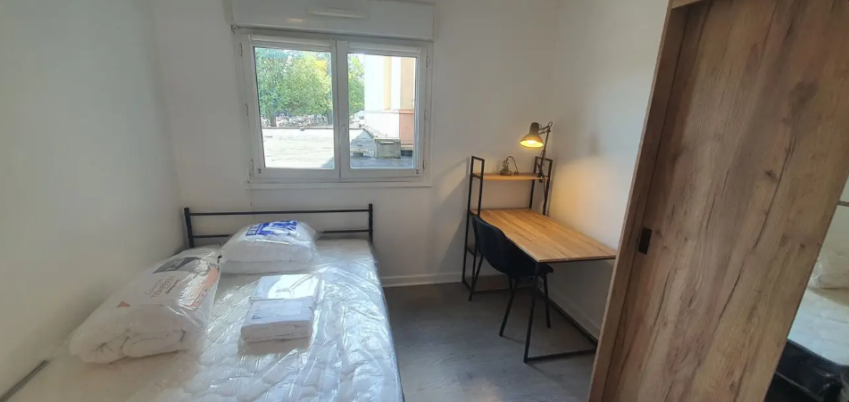 Chambre, meublé, 11m² à Villejuif (94800) — photo 4