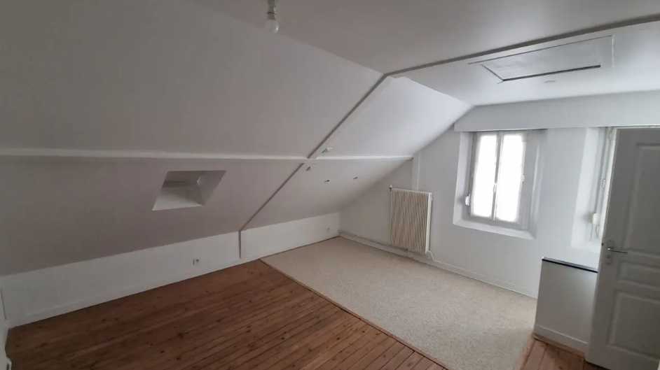 Maison, non meublé, 1 pièce, 90m² à Compiègne (60200) — photo 5