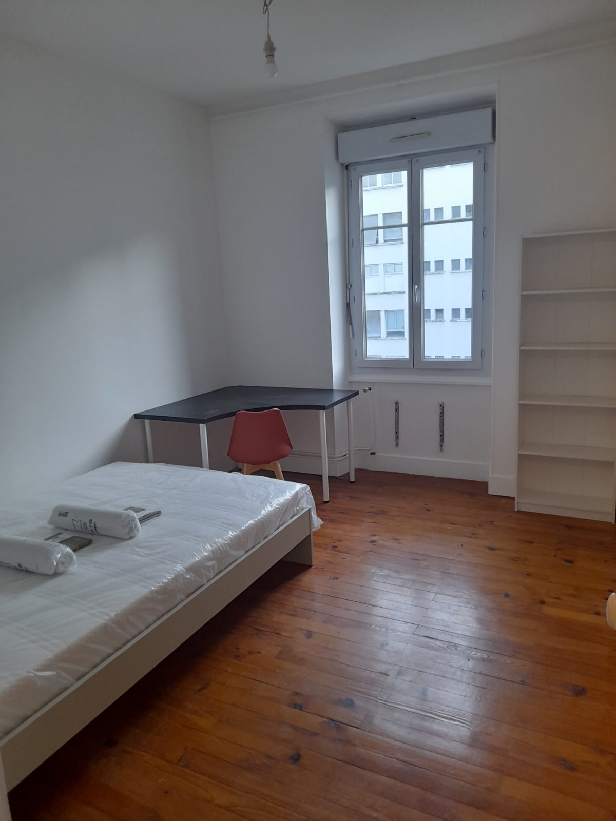 Appartement, meublé, 4 pièces, 90m² à Grenoble (38000) — photo 2