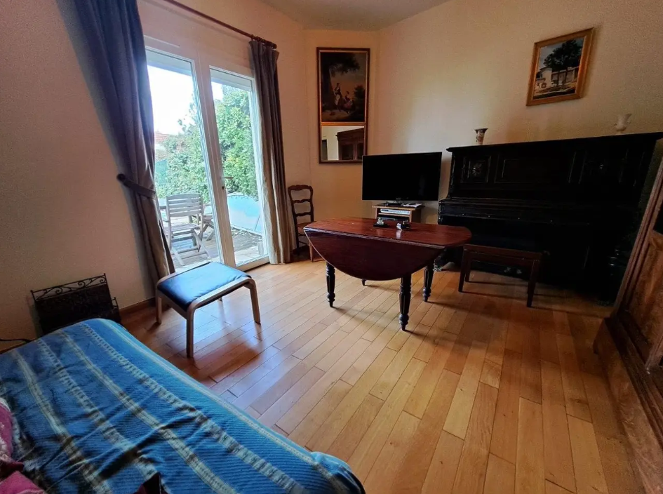 Appartement, meublé, 6 pièces, 135m² à Le Bouscat (33110) — photo 2