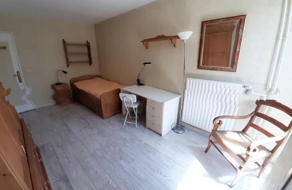 Chambre, meublé à Élancourt (78990) — photo principale