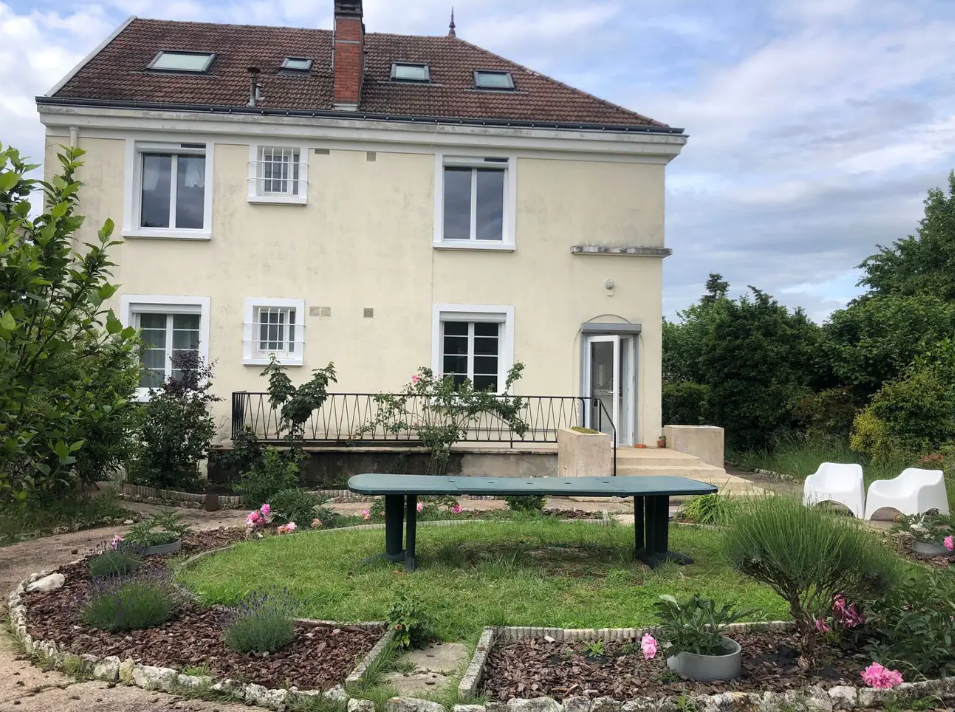 Chambre, meublé à Joué-lès-Tours (37300) — photo principale