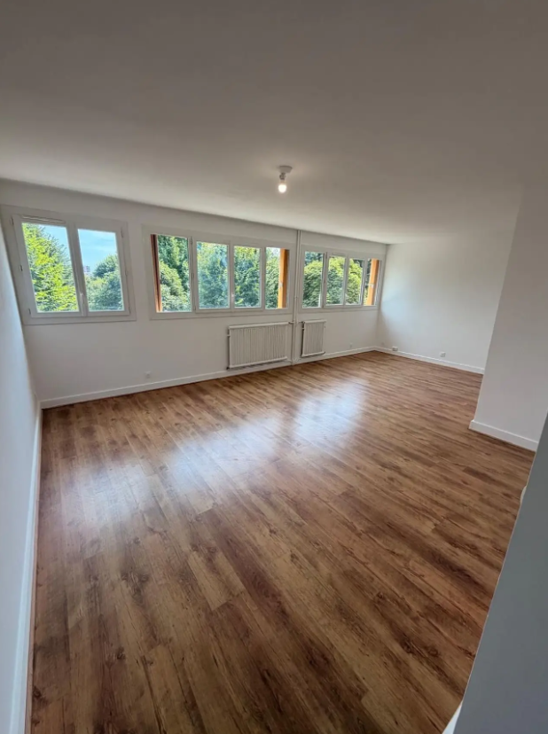Appartement, non meublé, 3 pièces, 67m² à Neuilly-sur-Marne (93330) — photo 2