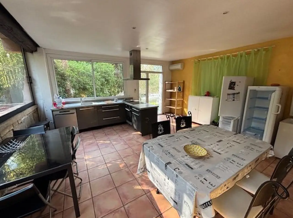 Maison, meublé, 5 pièces, 100m² à Saint-Clément-de-Rivière (34980) — photo 2