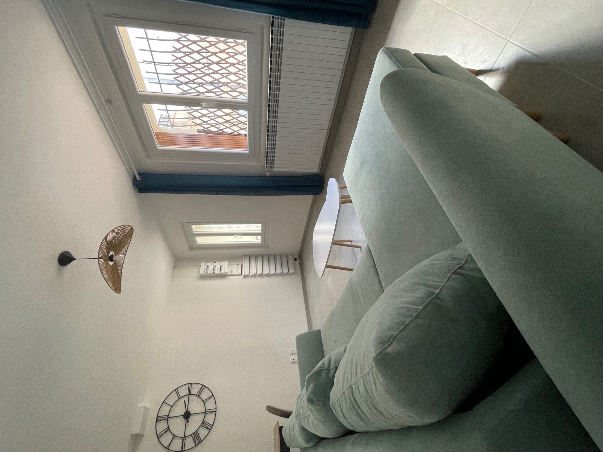 Maison, meublé, 5 pièces, 70m² à Nîmes (30900) — photo 4