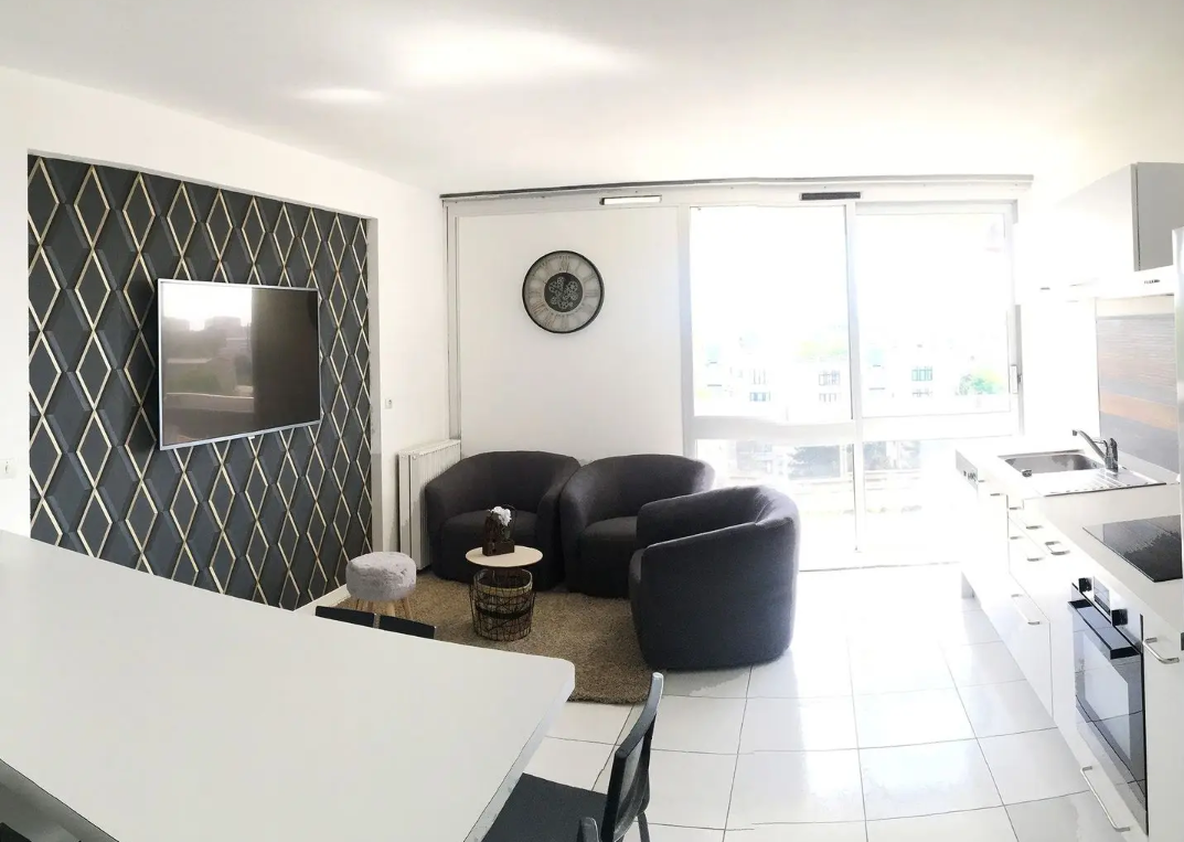 Appartement, meublé, 11m² à Lyon (69008) — photo 2