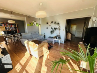 Chambre, meublé à Angers (49100) — photo principale