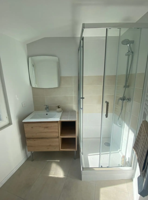 Appartement, meublé, 2 pièces, 42m² à Bordeaux (33100) — photo 3