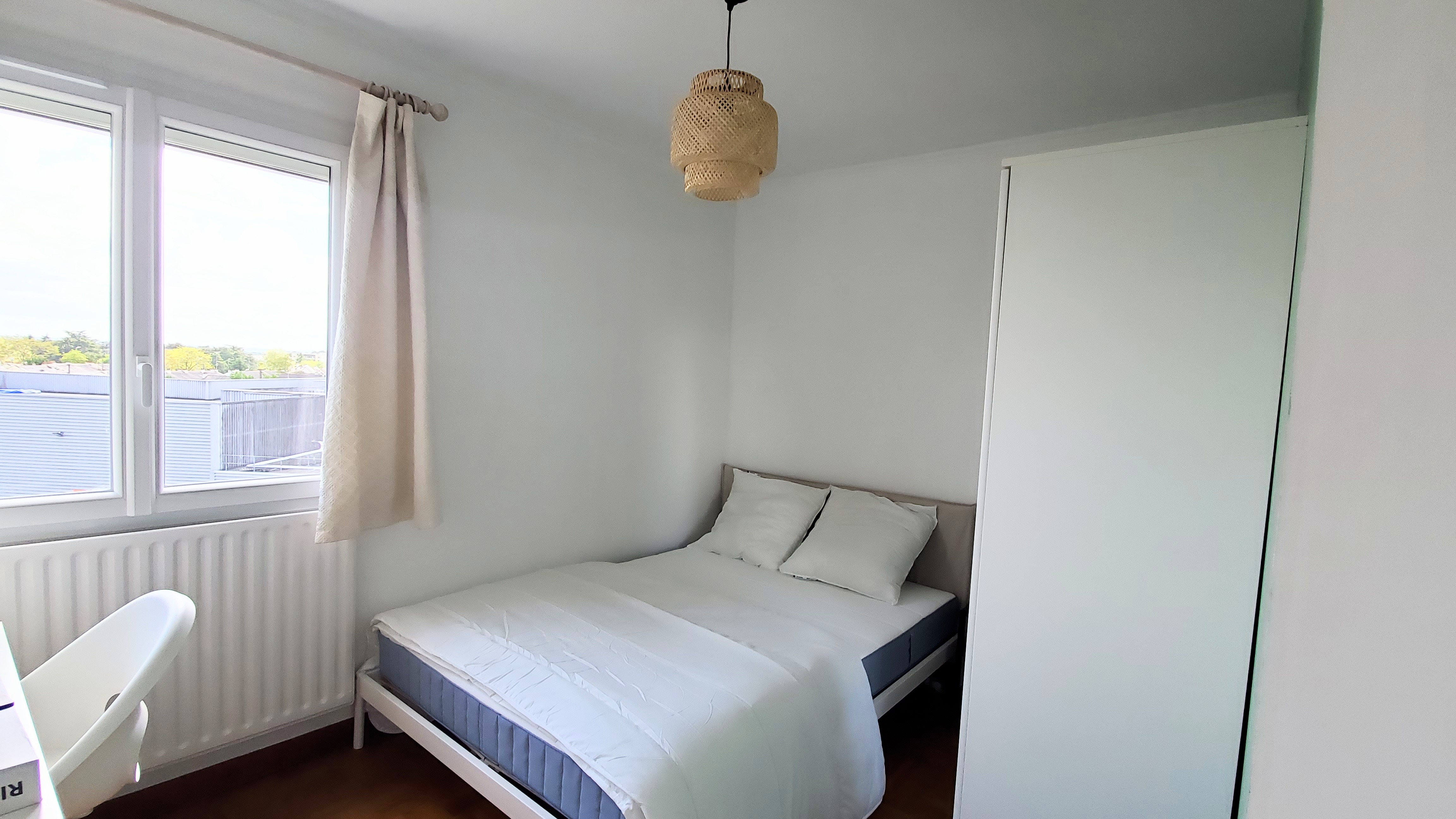 Chambre, meublé, 6 pièces, 90m² à Angers (49100) — photo 2