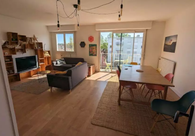 Appartement, meublé, 4 pièces, 82m² à Pessac (33600) — photo 2