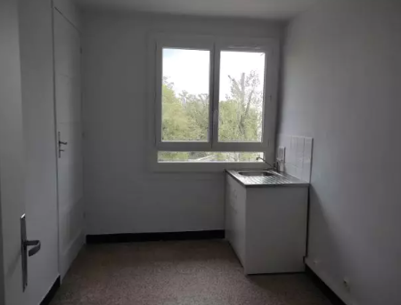 Appartement, non meublé, 3 pièces, 65m² à Lyon (69005) — photo 3
