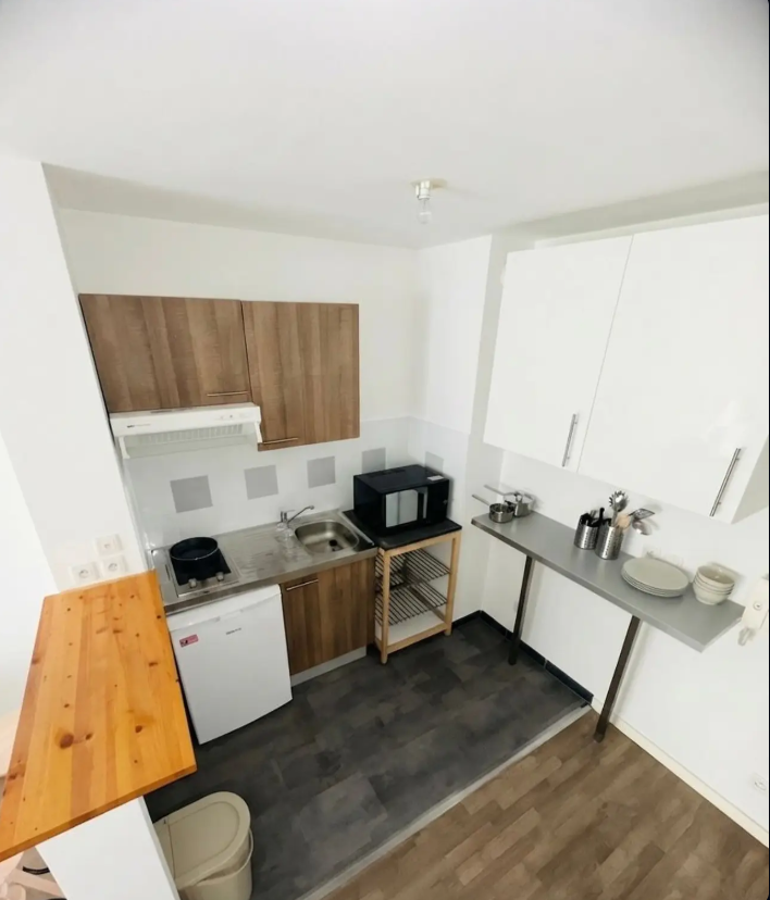 Appartement, meublé, 2 pièces, 42m² à Bordeaux (33300) — photo 2