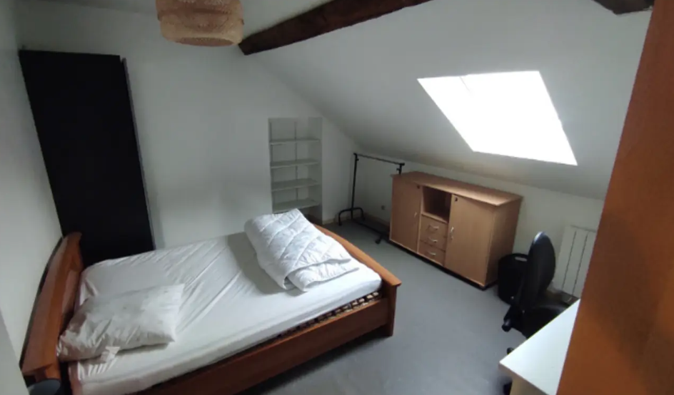 Chambre, meublé, 9m² à Laval (53000) — photo 2