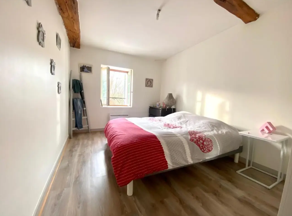 Maison, non meublé, 4 pièces, 90m² à Galgon (33133) — photo 3