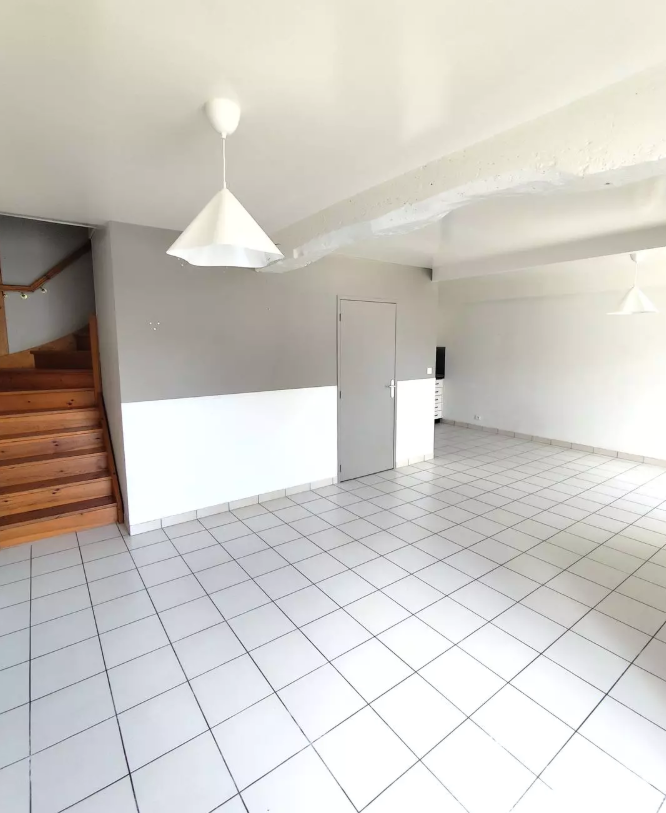 Maison, non meublé, 3 pièces, 72m² à Saint-Maixant (33490) — photo 3