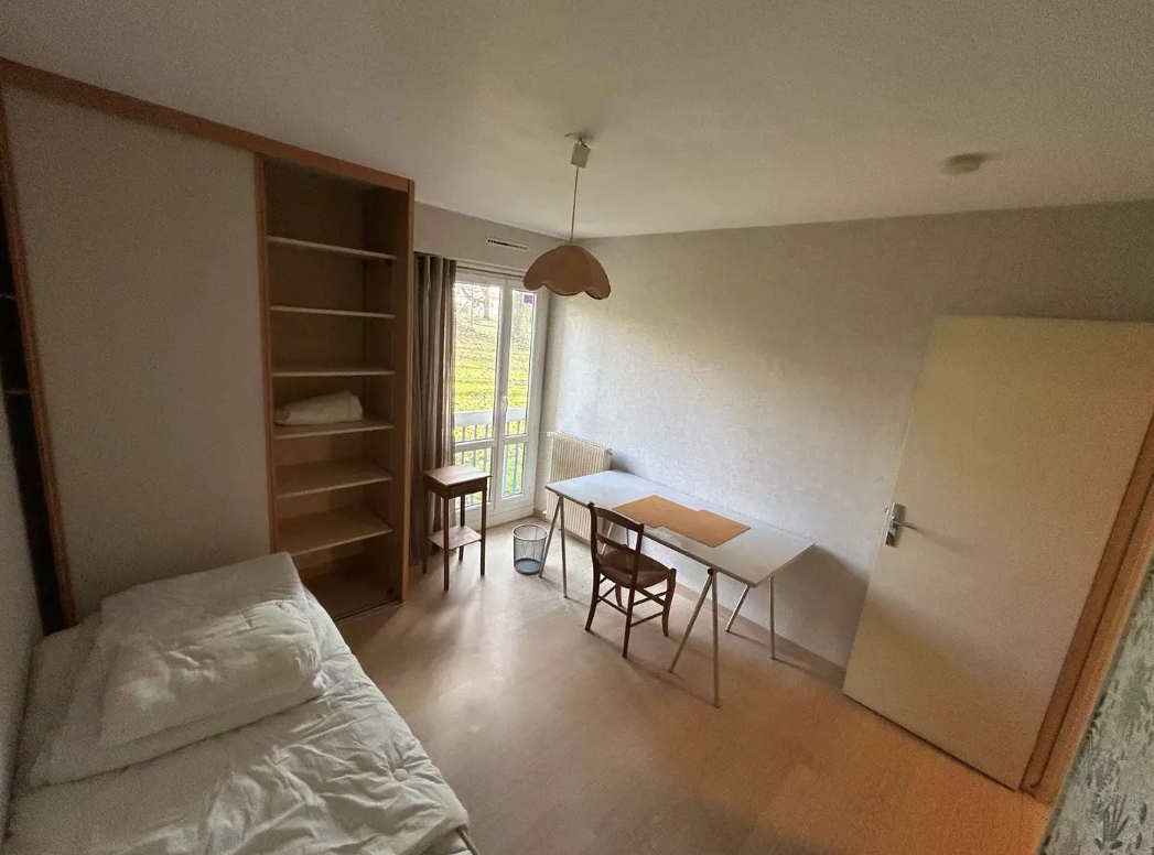 Appartement, meublé, 4 pièces, 90m² à Rennes (35000) — photo 4