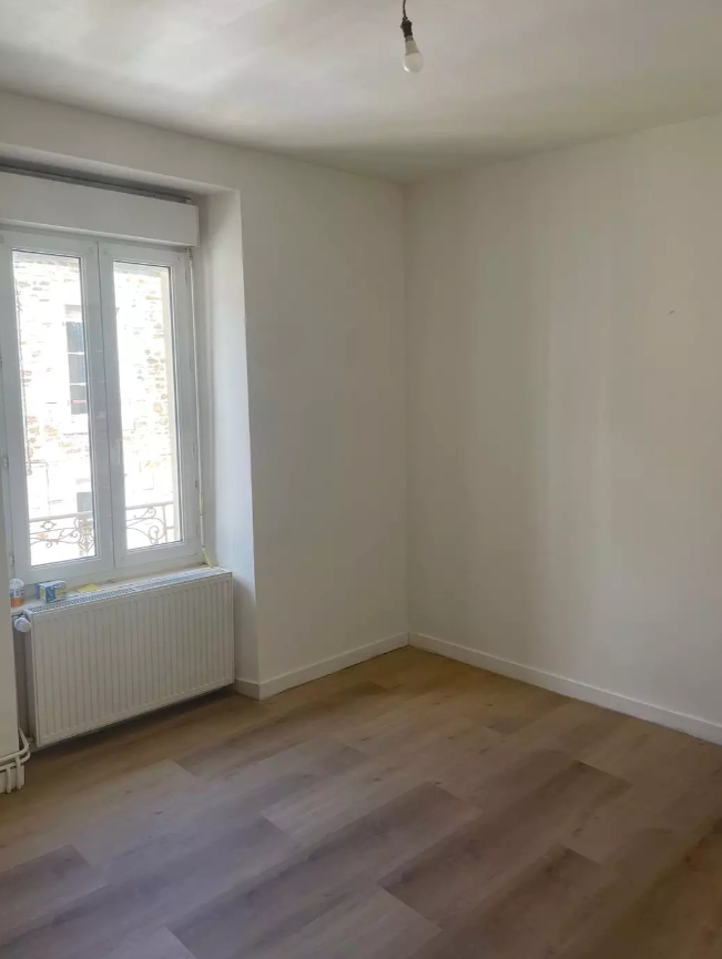 Appartement, non meublé, 3 pièces, 94m² à Fougères (35300) — photo 2