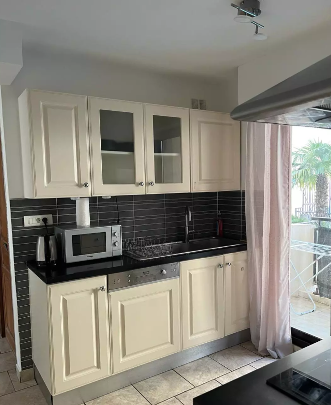 Appartement, meublé, 2 pièces, 48m² à Nice (06200) — photo 3