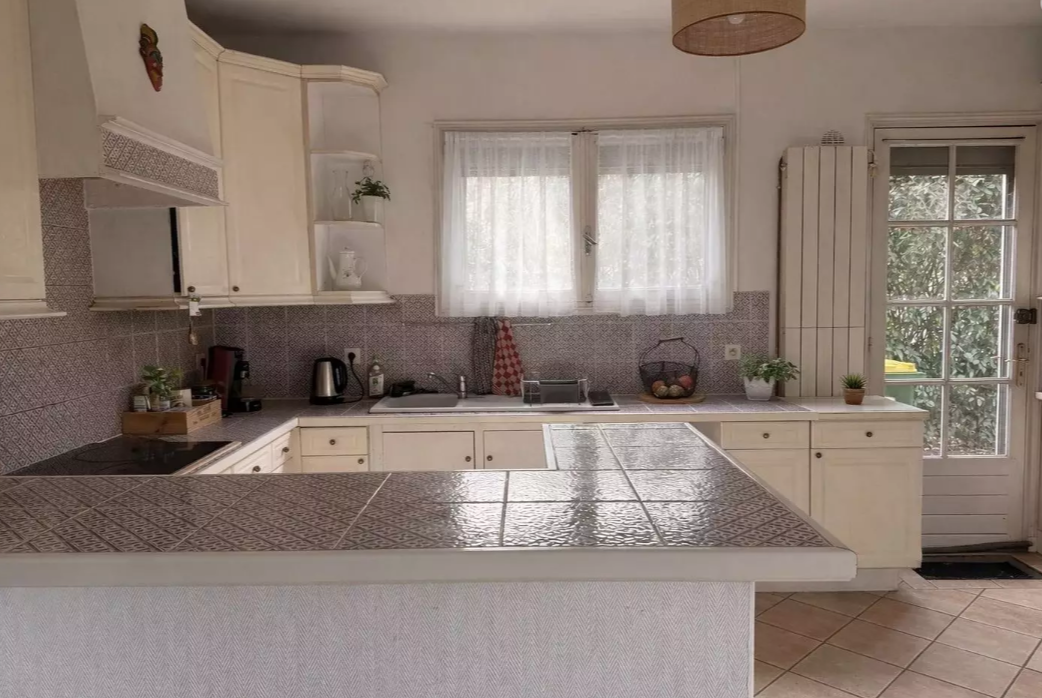 Appartement, meublé, 6 pièces, 150m² à Sainte-Eulalie (33560) — photo 4