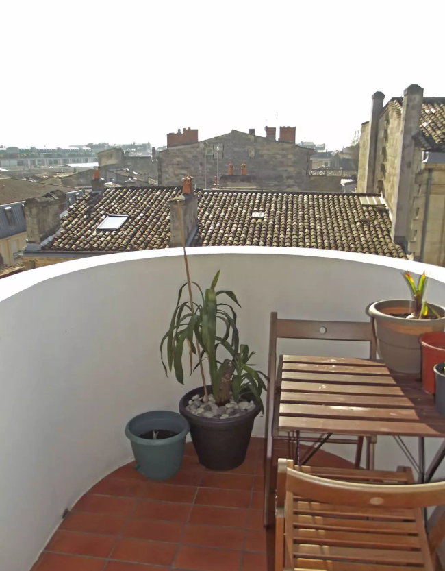 Appartement, meublé, 2 pièces, 57m² à Bordeaux (33300) — photo 2