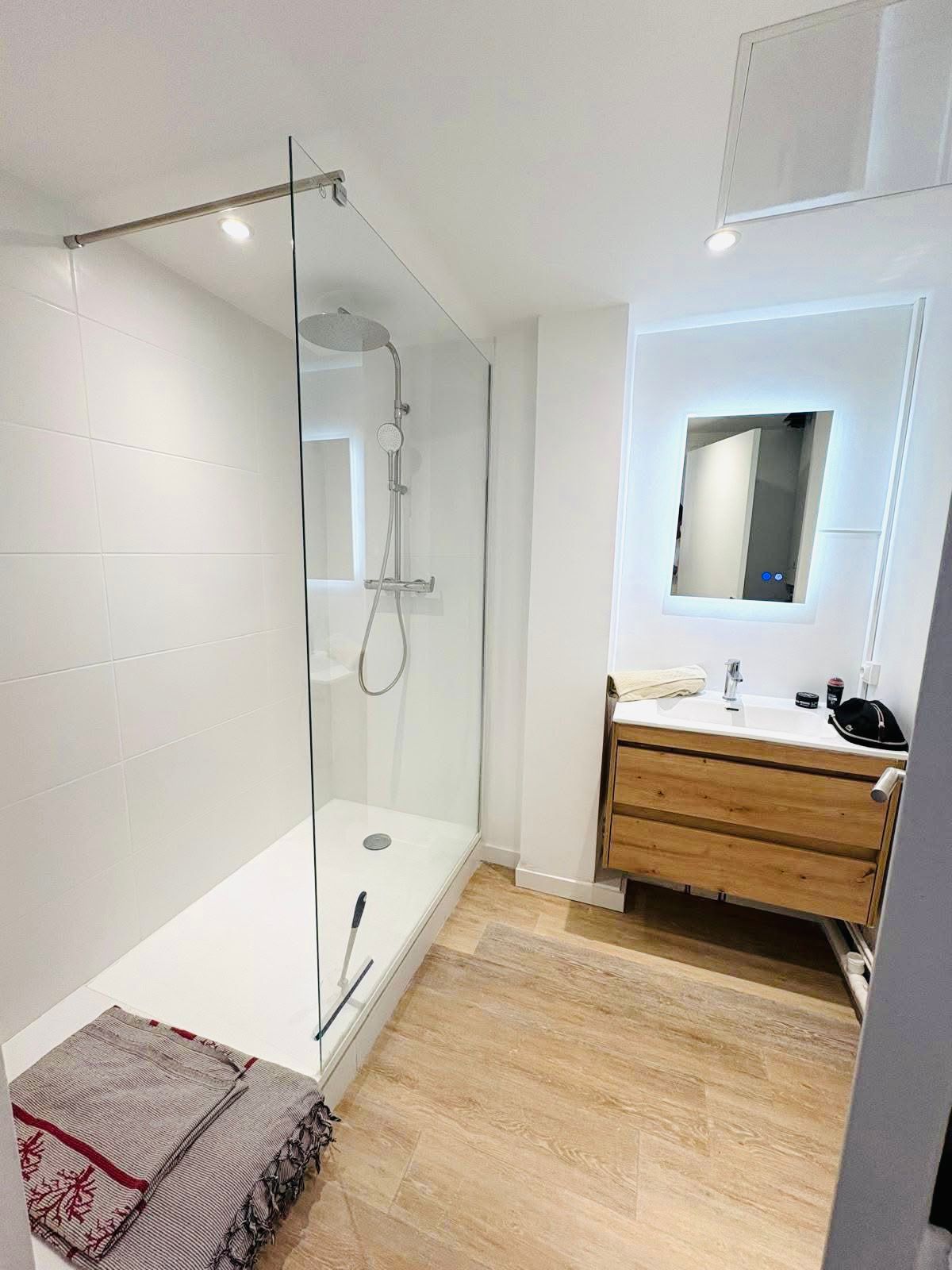 Appartement, meublé, 4 pièces, 88m² à Villeurbanne (69100) — photo 3