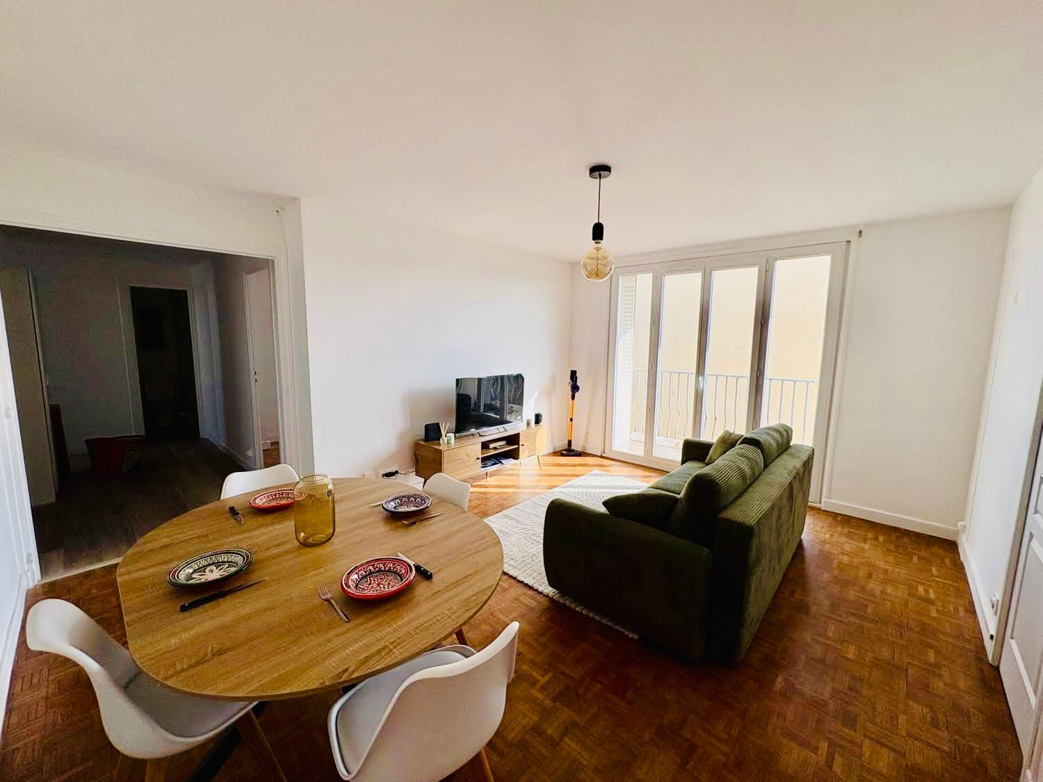Appartement, meublé, 4 pièces, 88m² à Villeurbanne (69100) — photo 2