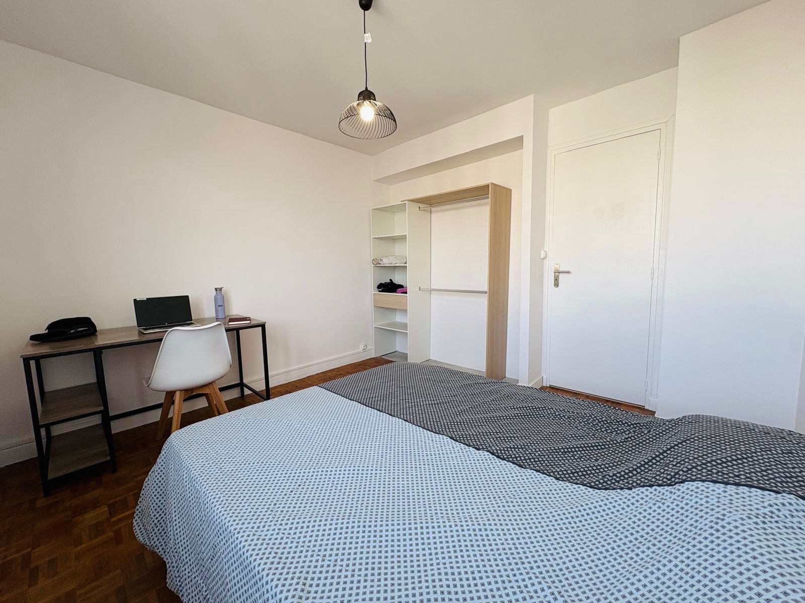 Appartement, meublé, 4 pièces, 88m² à Villeurbanne (69100) — photo 3