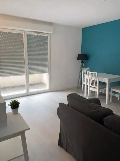 Appartement, non meublé, 1 pièce, 42m² à Galgon (33133) — photo 2