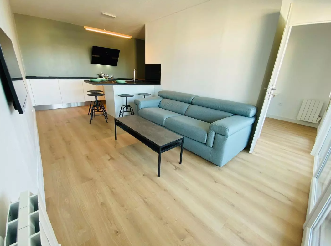 Appartement, meublé, 4 pièces, 68m² à Bordeaux (33800) — photo 2