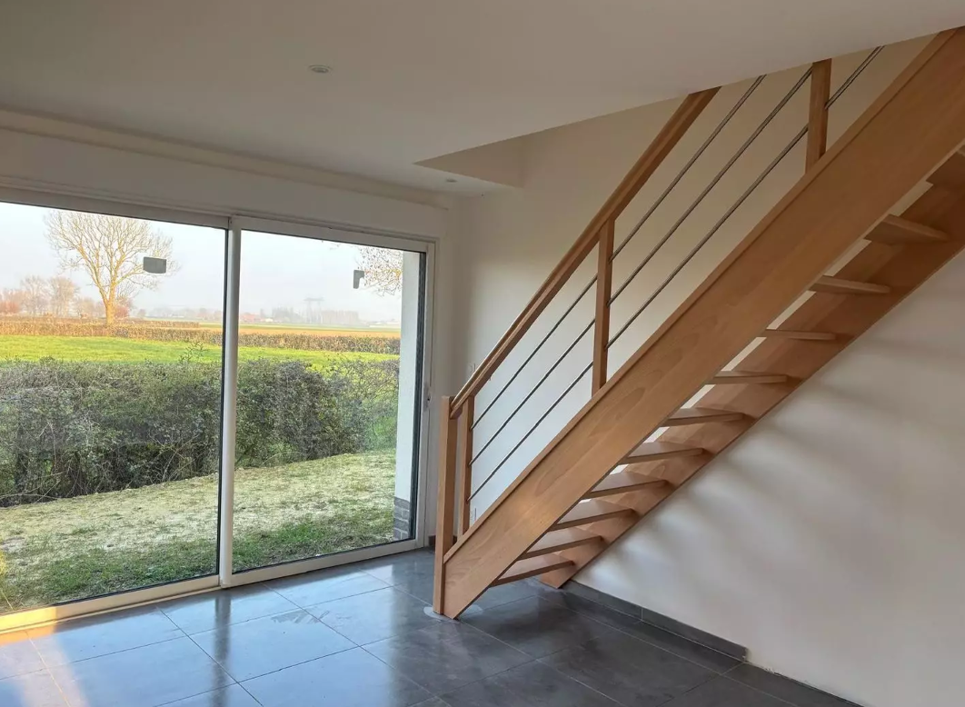 Maison, meublé, 5 pièces, 70m² à Broxeele (59470) — photo 2