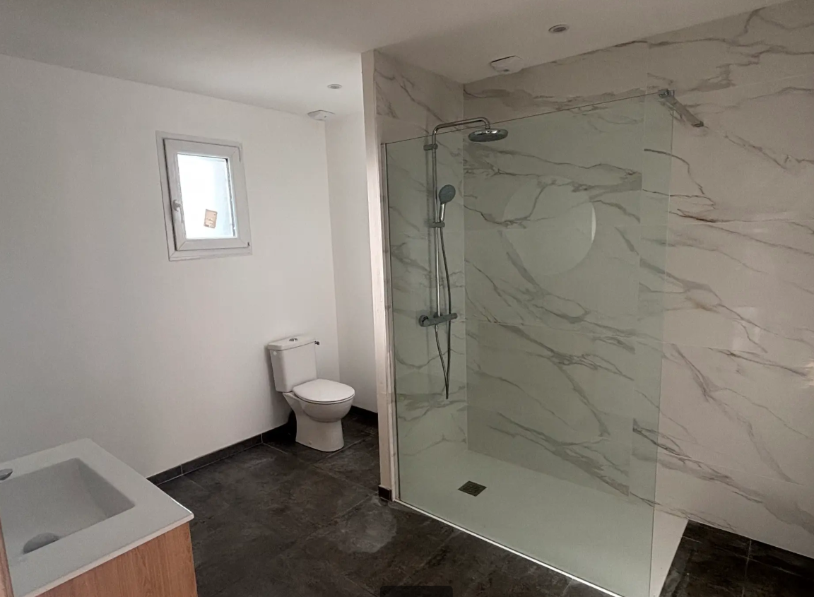 Maison, meublé, 5 pièces, 70m² à Broxeele (59470) — photo 3
