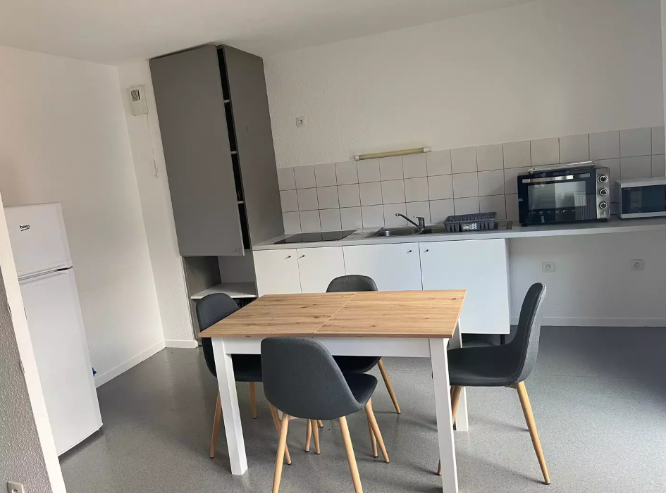 Appartement, meublé, 5 pièces, 111m² à Pessac (33600) — photo 3