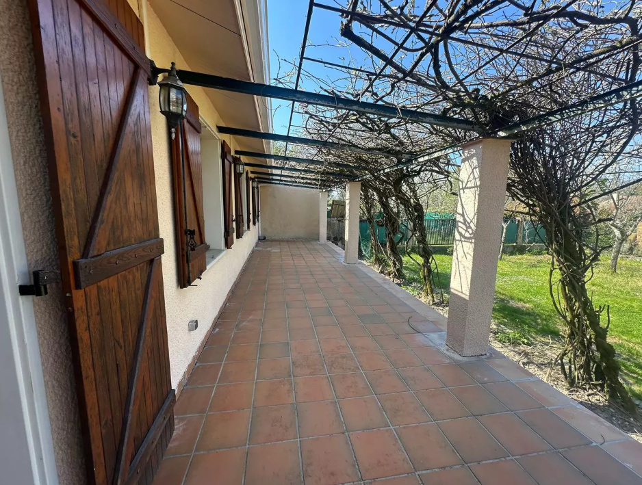 Maison, meublé, 6 pièces, 142m² à Cénac (33360) — photo 5