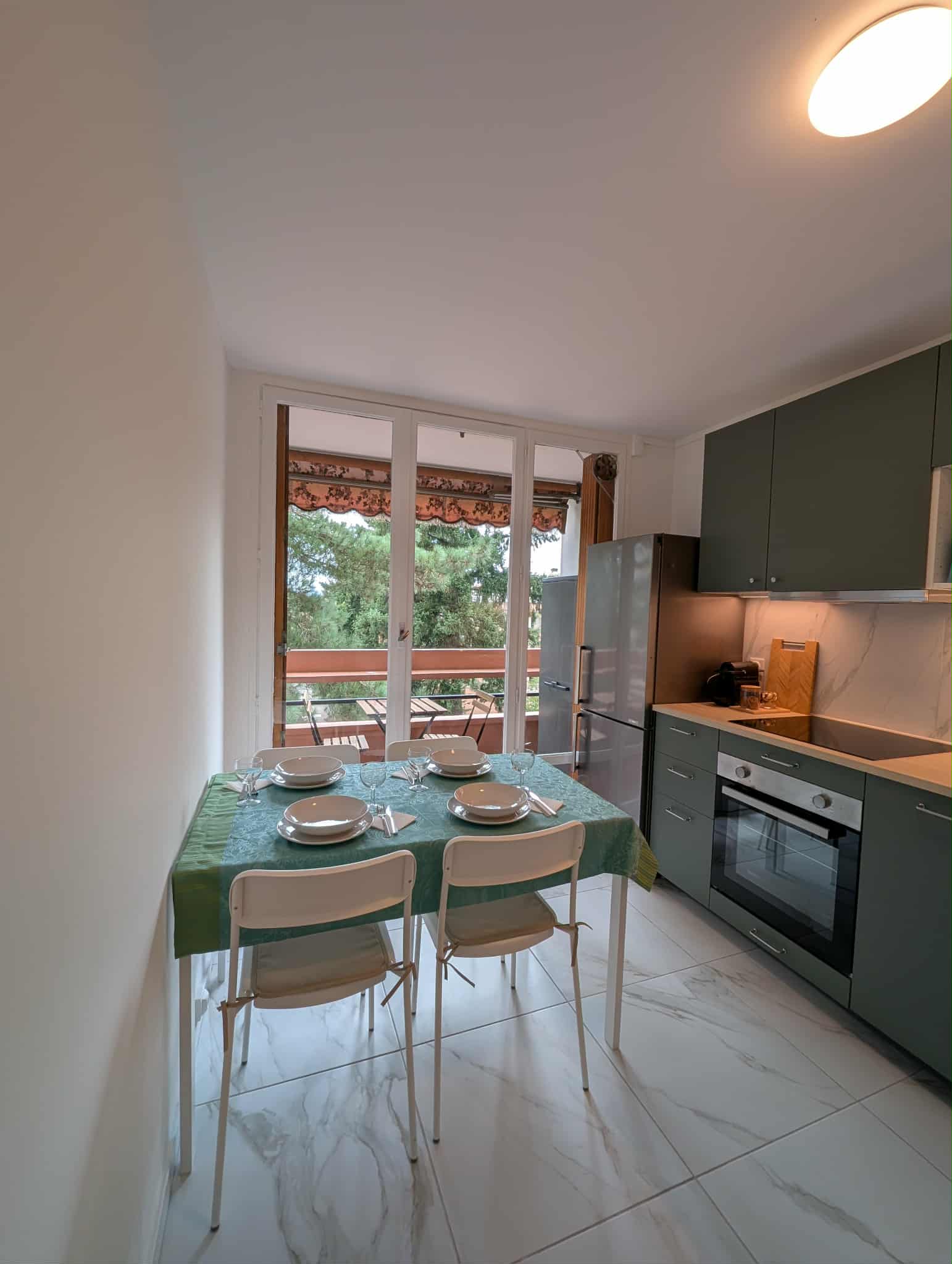 Chambre, meublé, 4 pièces, 71m² à Bron (69500) — photo principale