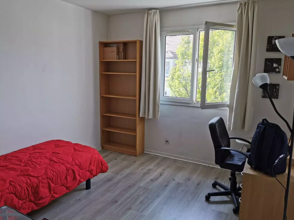 Appartement, meublé, 1 pièce, 19m² à Noisy-le-Grand (93160) — photo principale