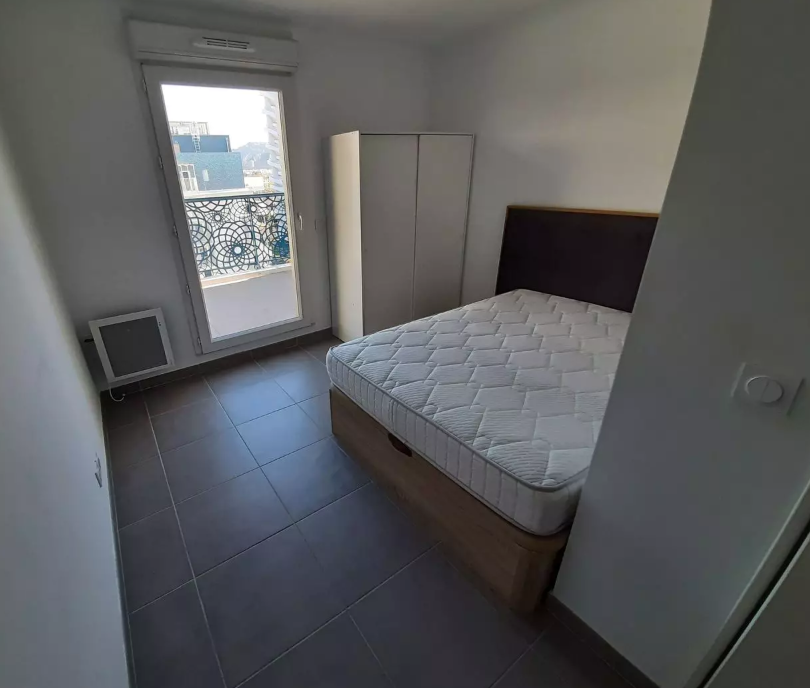Appartement, non meublé, 4 pièces, 80m² à Marseille (13008) — photo 5