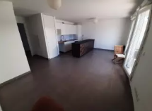 Appartement, non meublé, 4 pièces, 80m² à Marseille (13008) — photo 2