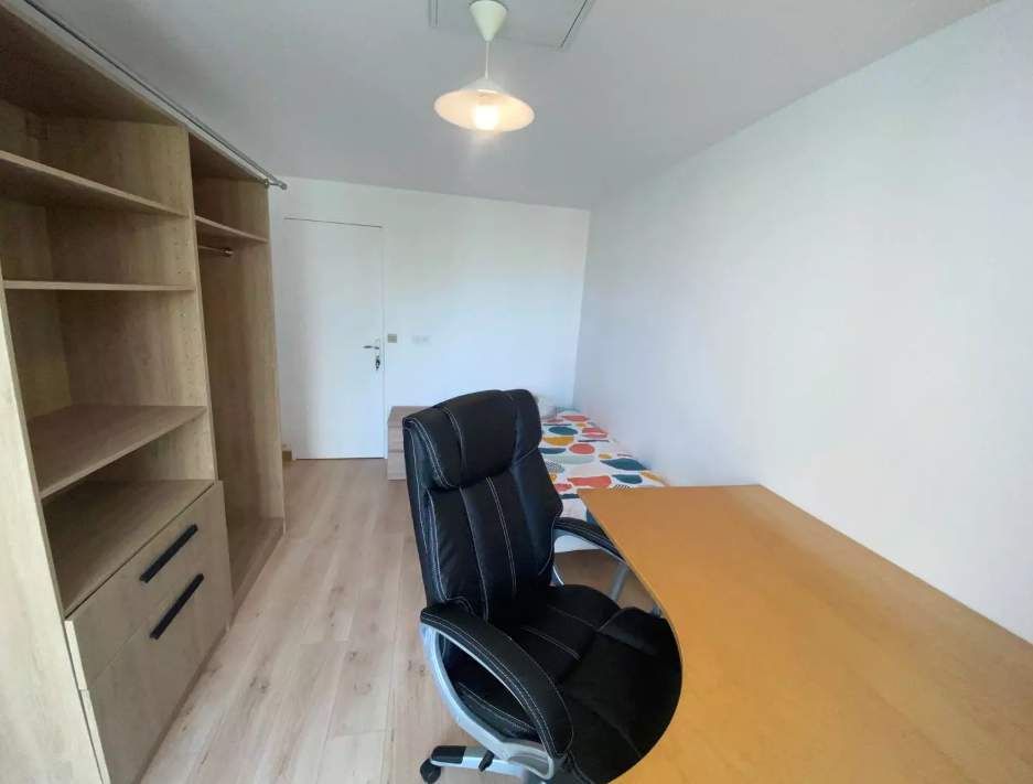 Appartement, meublé, 6 pièces, 103m² à Rennes (35000) — photo 4