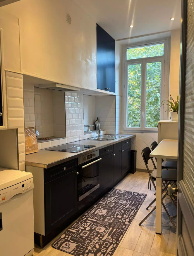Appartement, meublé, 3 pièces, 75m² à Marseille (13001) — photo 3