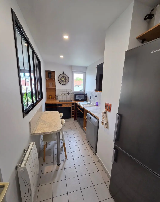 Appartement, meublé, 2 pièces, 47m² à Puteaux (92800) — photo 2