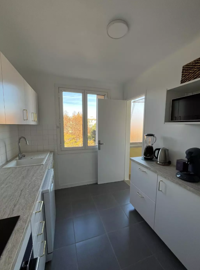 Appartement, meublé, 4 pièces, 70m² à Marseille (13010) — photo 4