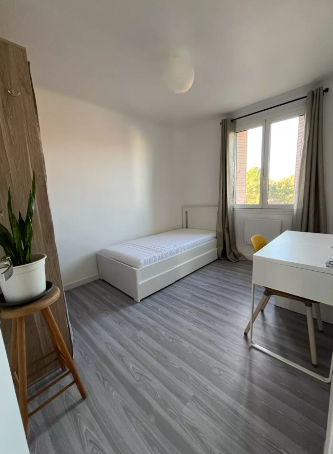 Appartement, meublé, 4 pièces, 70m² à Marseille (13010) — photo 2