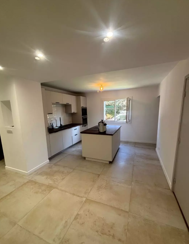 Appartement, non meublé, 3 pièces, 83m² à Aix-en-Provence (13090) — photo 2