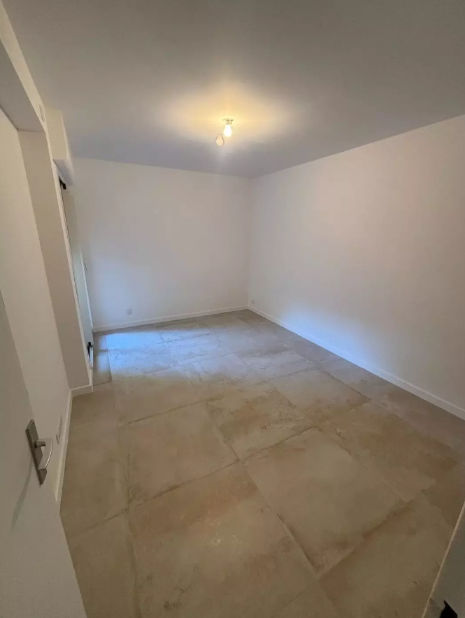 Appartement, non meublé, 3 pièces, 83m² à Aix-en-Provence (13090) — photo 4