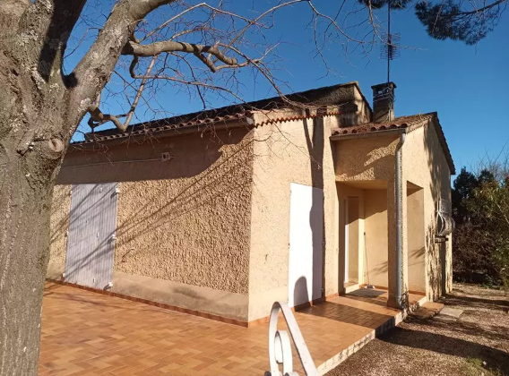 Maison, non meublé, 7 pièces, 100m² à Bagnols-sur-Cèze (30200) — photo 2
