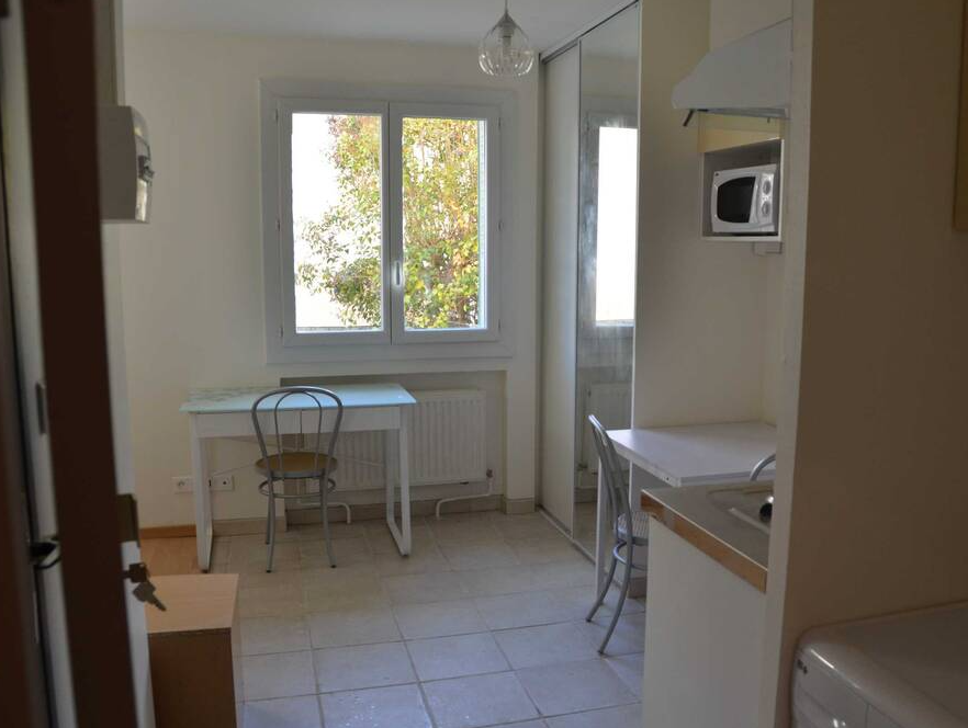 Appartement, meublé, 1 pièce, 16m² à Aix-en-Provence (13090) — photo 3